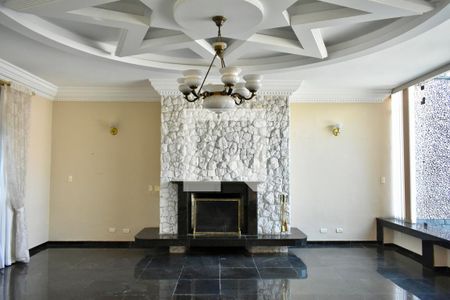 Sala de casa à venda com 4 quartos, 500m² em Planalto Paulista, São Paulo