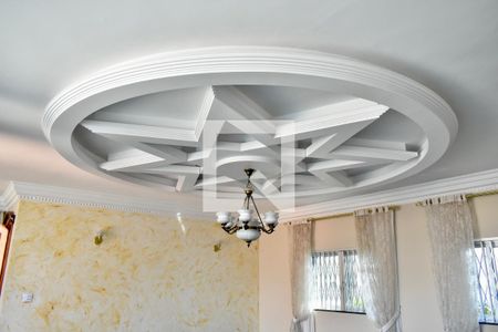 Sala de casa à venda com 4 quartos, 500m² em Planalto Paulista, São Paulo