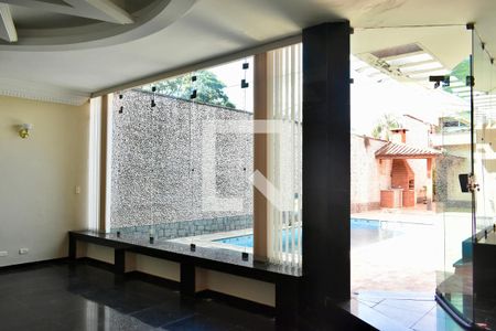 Sala de casa à venda com 4 quartos, 500m² em Planalto Paulista, São Paulo