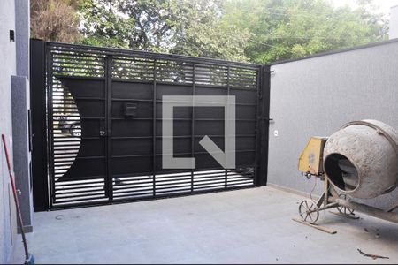 Garagem de casa à venda com 2 quartos, 85m² em Parque Monteiro Soares, São Paulo