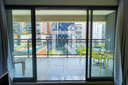 Varanda de kitnet/studio para alugar com 1 quarto, 46m² em Sumarezinho, São Paulo