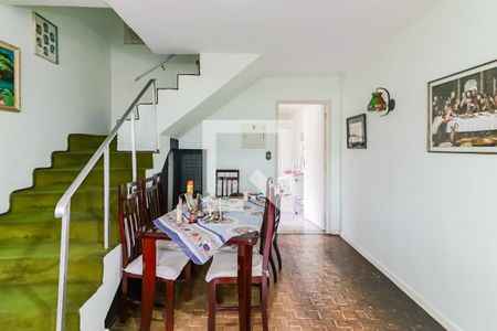 Casa A - Sala de casa à venda com 4 quartos, 220m² em Jardim Bonfiglioli, São Paulo