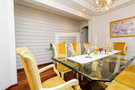Copa de casa à venda com 4 quartos, 450m² em Chácara Seis de Outubro, São Paulo