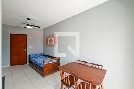 Sala de apartamento para alugar com 1 quarto, 69m² em Nova Mirim, Praia Grande
