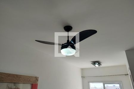 Sala de apartamento para alugar com 1 quarto, 69m² em Nova Mirim, Praia Grande
