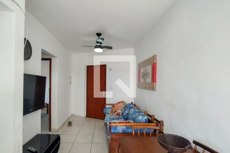 Sala de apartamento para alugar com 1 quarto, 69m² em Nova Mirim, Praia Grande