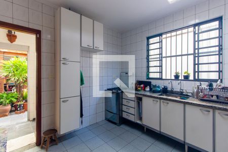 Cozinha de casa à venda com 3 quartos, 129m² em Quinta da Paineira, São Paulo