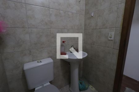 Casa de condomínio à venda com 56m², 2 quartos e 1 vagaBanheiro