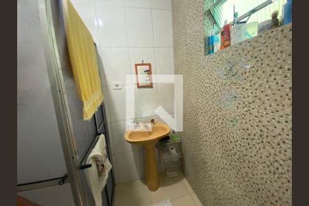 Casa à venda com 4 quartos, 164m² em Jardim Maringa, São Paulo