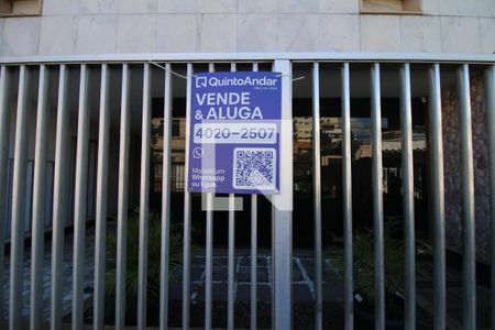 Placa de apartamento à venda com 3 quartos, 180m² em Olaria, Rio de Janeiro