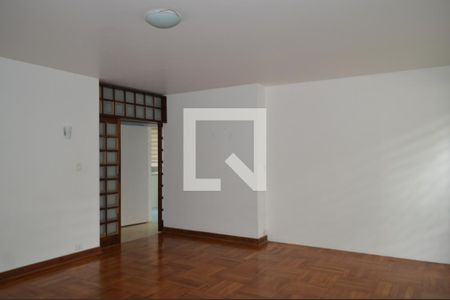 Sala de casa à venda com 4 quartos, 220m² em Vila Clementino, São Paulo