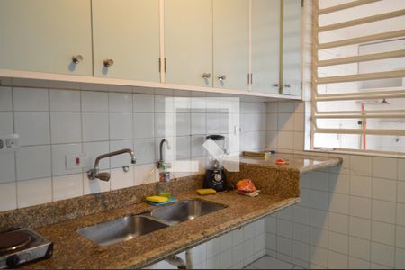 Cozinha de casa à venda com 4 quartos, 220m² em Vila Clementino, São Paulo