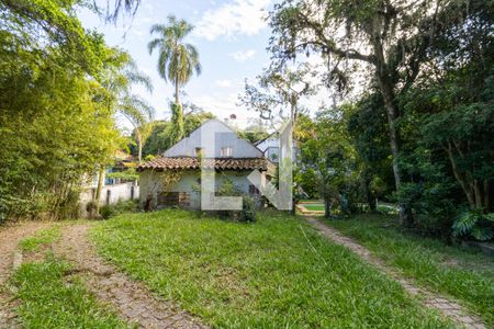 Quintal de casa para alugar com 4 quartos, 400m² em Pedra Redonda, Porto Alegre