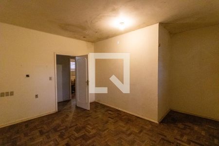 Quarto 3 de casa para alugar com 4 quartos, 400m² em Pedra Redonda, Porto Alegre