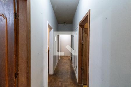 Corredor de casa para alugar com 4 quartos, 400m² em Pedra Redonda, Porto Alegre
