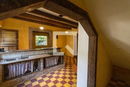 Cozinha de casa para alugar com 4 quartos, 400m² em Pedra Redonda, Porto Alegre