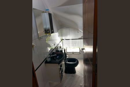 Casa à venda com 2 quartos, 137m² em Vila Liviero, São Paulo