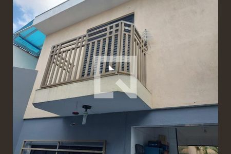 Casa à venda com 2 quartos, 137m² em Vila Liviero, São Paulo