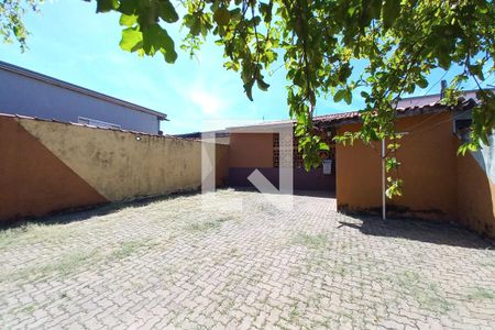 Fachada do Prédio de casa à venda com 2 quartos, 81m² em Jardim Santa Lúcia, Campinas