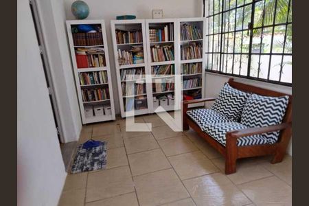 Casa à venda com 3 quartos, 184m² em Tanque, Rio de Janeiro