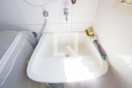 Área de Serviço de apartamento para alugar com 3 quartos, 102m² em Vila Isa, São Paulo