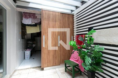Quintal de casa à venda com 5 quartos, 260m² em Cidade Mãe do Céu, São Paulo