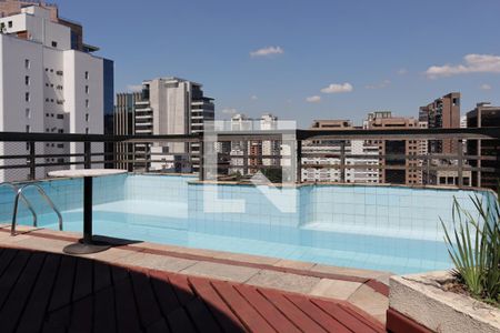 Piscina de apartamento para alugar com 1 quarto, 47m² em Itaim Bibi, São Paulo