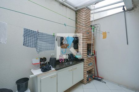 Área de Serviço de casa à venda com 3 quartos, 98m² em Jardim Sabara, São Paulo