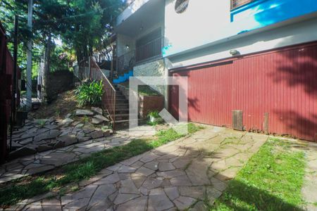 Pátio de casa à venda com 4 quartos, 428m² em Chácara das Pedras, Porto Alegre