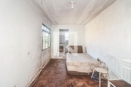 Suíte de casa à venda com 4 quartos, 428m² em Chácara das Pedras, Porto Alegre
