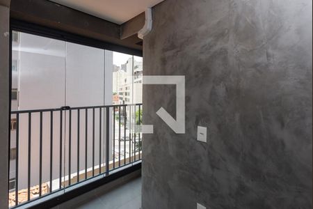 Varanda de kitnet/studio para alugar com 1 quarto, 28m² em Barra Funda, São Paulo
