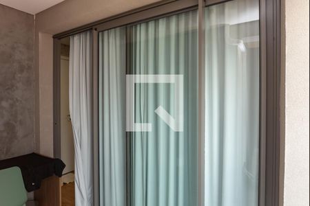 Varanda de kitnet/studio para alugar com 1 quarto, 28m² em Barra Funda, São Paulo