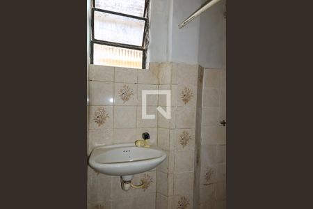 Banheiro de apartamento para alugar com 1 quarto, 23m² em Encantado, Rio de Janeiro