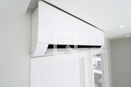 Sala/Cozinha de apartamento para alugar com 2 quartos, 54m² em Barra Funda, São Paulo