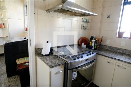 Apartamento à venda com 4 quartos, 150m² em Buritis, Belo Horizonte