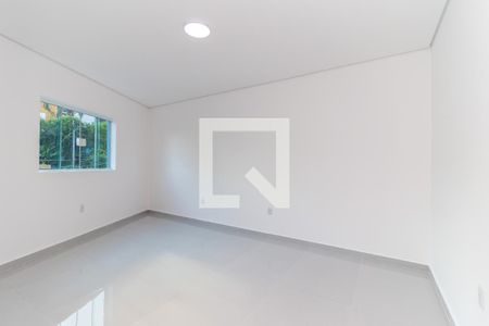 Quarto 1 de casa para alugar com 2 quartos, 70m² em Parque Cruzeiro do Sul, São Paulo