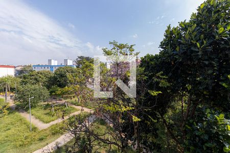 Vista Quarto 1 de apartamento à venda com 2 quartos, 57m² em Conjunto Residencial José Bonifácio, São Paulo