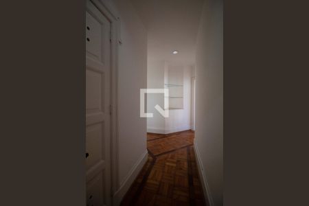 Corredores de apartamento à venda com 3 quartos, 160m² em Copacabana, Rio de Janeiro