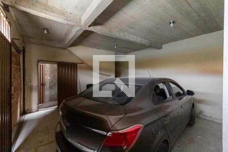Garagem de casa à venda com 4 quartos, 360m² em Venda Nova, Belo Horizonte
