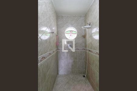 Banheiro social  de casa à venda com 4 quartos, 360m² em Venda Nova, Belo Horizonte