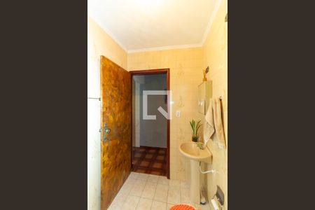 Banheiro 2 de casa para alugar com 3 quartos, 184m² em Vila Sapopemba, São Paulo