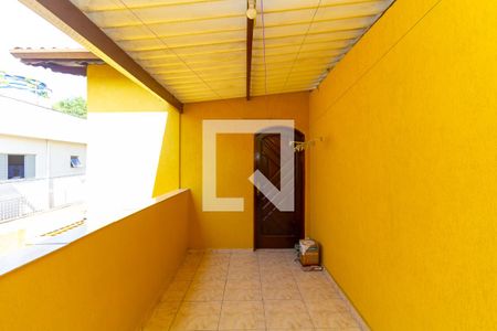 Sacada de casa para alugar com 3 quartos, 184m² em Vila Sapopemba, São Paulo