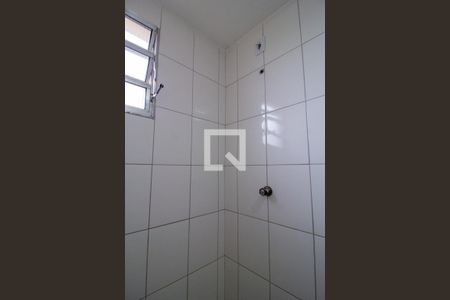 Banheiro de apartamento para alugar com 2 quartos, 70m² em Jardim Saira, Sorocaba