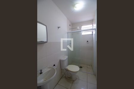 Banheiro de apartamento para alugar com 2 quartos, 70m² em Jardim Saira, Sorocaba