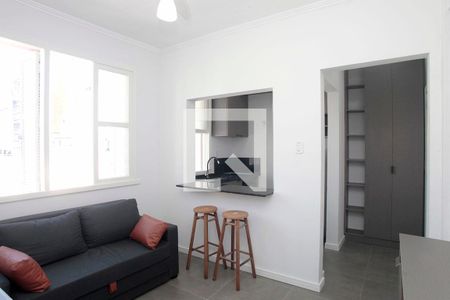 Sala de apartamento para alugar com 1 quarto, 30m² em Centro Histórico, Porto Alegre