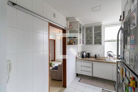 Cozinha de apartamento à venda com 3 quartos, 240m² em Santa Branca, Belo Horizonte