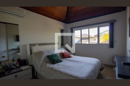 Suíte de casa de condomínio à venda com 4 quartos, 180m² em Recreio dos Bandeirantes, Rio de Janeiro