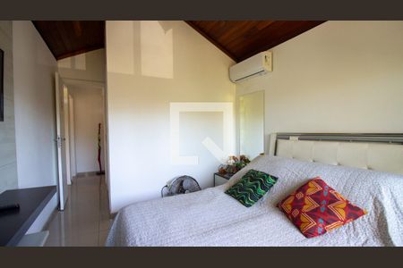 Suíte de casa de condomínio à venda com 4 quartos, 180m² em Recreio dos Bandeirantes, Rio de Janeiro