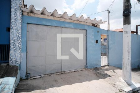 Fachada de casa à venda com 3 quartos, 250m² em Vila Paranagua, São Paulo