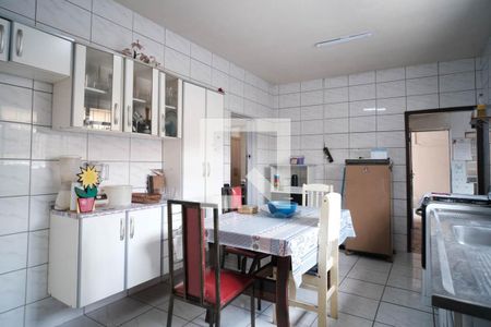 Cozinha de casa à venda com 3 quartos, 250m² em Vila Paranagua, São Paulo